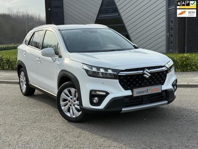 Wit Gebruikt 2022 Suzuki SX4 S-Cross SUV | € 20.750 (Super prijs) - Afbeelding 1/4