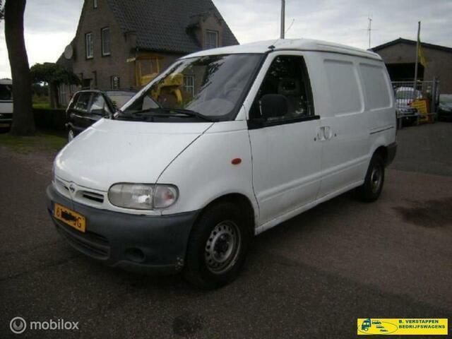 Wit Gebruikt 2002 Nissan Cargo Van | € 1.350 - Afbeelding 1/4