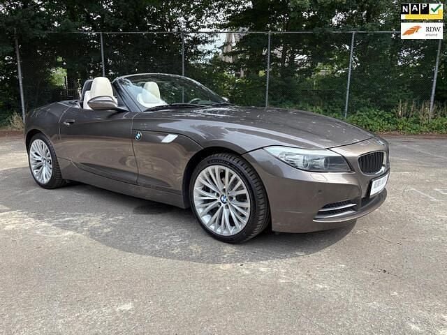 Bruin Gebruikt 2009 BMW Z4 Cabriolet | € 18.945 (Iets duurder) - Afbeelding 1/4