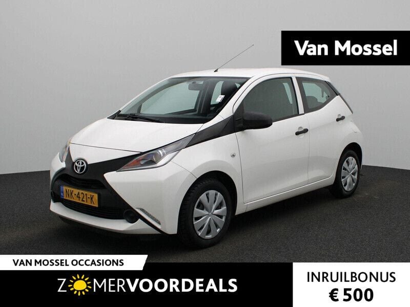 Wit Gebruikt 2017 Toyota Aygo Hatchback | € 7.900 (Eerlijke prijs) - Afbeelding 1/4