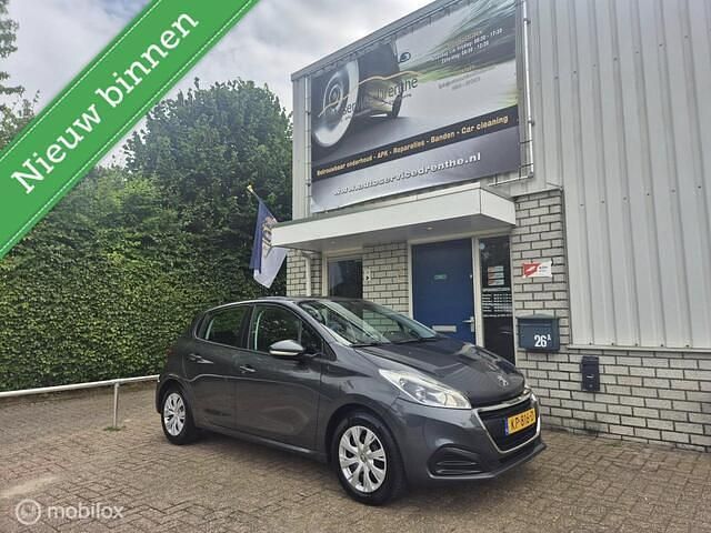 Grijs Gebruikt 2016 Peugeot 208 Hatchback | € 6.249 (Eerlijke prijs) - Afbeelding 1/4