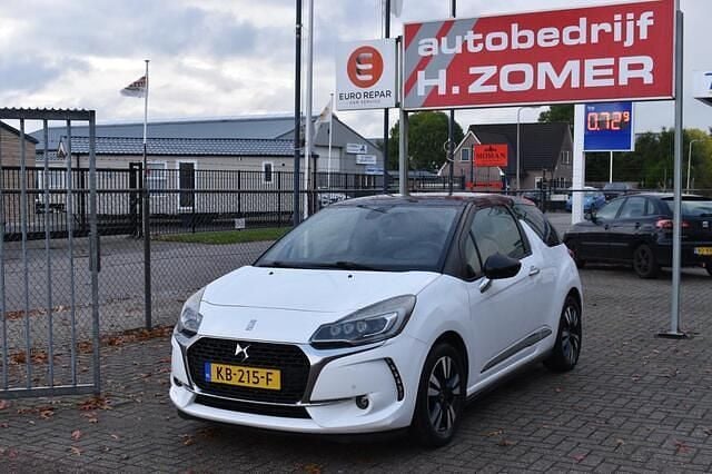 Wit Gebruikt 2016 DS Automobiles DS3 So Chic Hatchback | € 6.250 (Eerlijke prijs) - Afbeelding 1/4