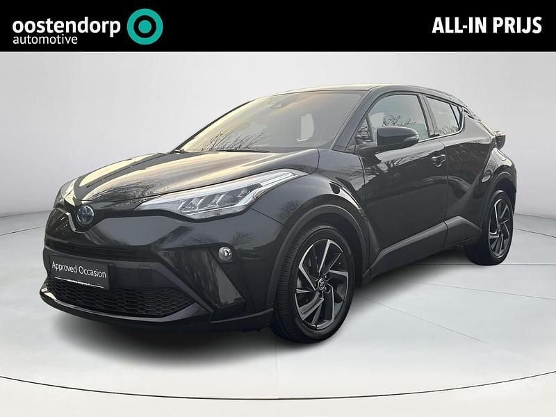 Zwart Occasion 2022 Toyota C-HR SUV | € 25.949 (Iets duurder) - Afbeelding 1/4