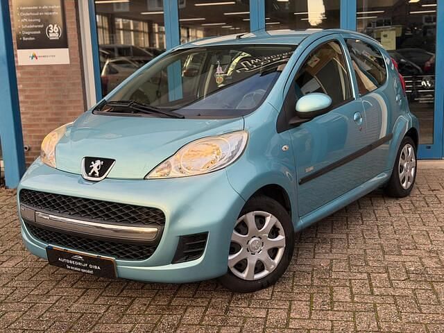 Occasion Peugeot 107 68 PK (50 kW) 2011 Blauw Hatchback