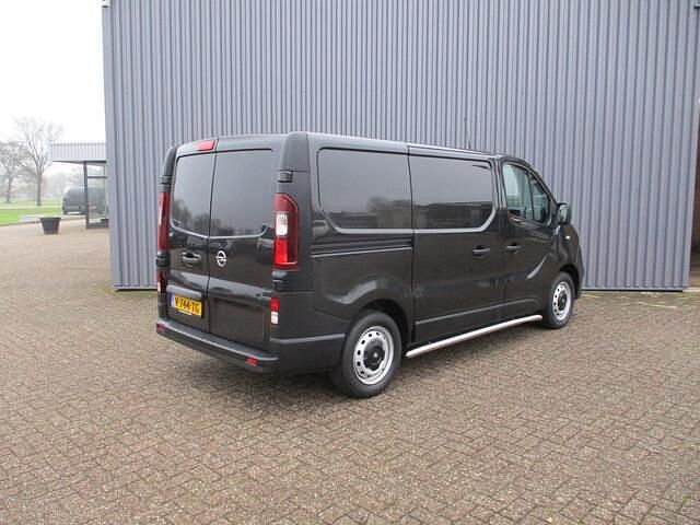 Occasion Opel Vivaro Edition 97 PK (71 kW) 2018 Zwart MPV