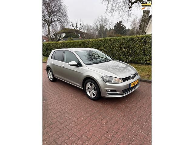 Grijs Occasion 2013 VW Golf VII Highline Hatchback | € 7.950 (Eerlijke prijs) - Afbeelding 1/4