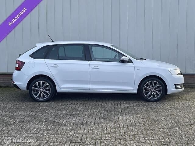 Occasion Skoda Rapid Drive 95 PK (69 kW) 2018 Wit Hatchback