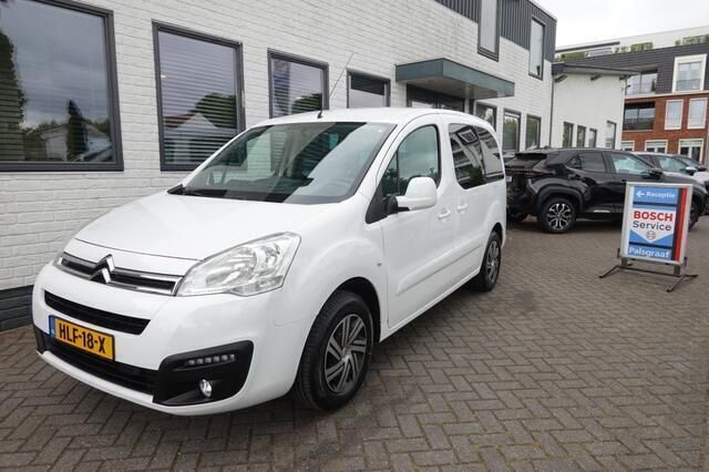 Wit Gebruikt 2017 Citroën Berlingo XTR MPV | € 14.500 (Iets duurder) - Afbeelding 1/4