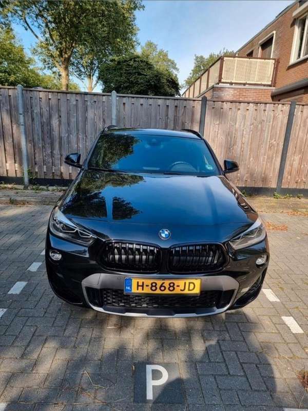 Zwart Gebruikt 2019 BMW X2 SUV | € 26.950 (Eerlijke prijs) - Afbeelding 1/4