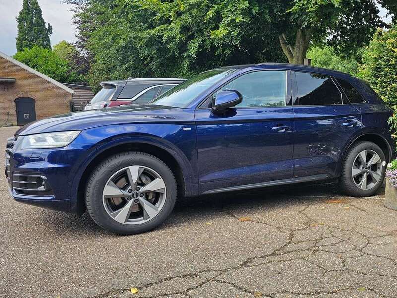 Blauw Gebruikt 2019 Audi Q5 S-Line SUV | € 34.950 - Afbeelding 1/4