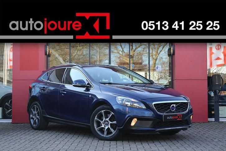 Occasion Volvo V40 CC Summum 154 PK (113 kW) 2015 Stationwagen