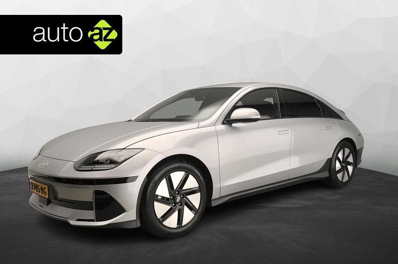 Grijs Occasion 2025 Hyundai Ioniq 6 Sedan | € 38.900 (Goede deal) - Afbeelding 1/4