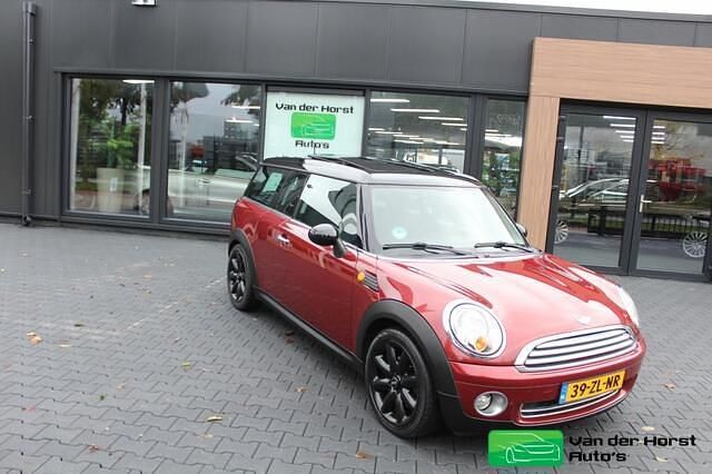 Rood Gebruikt 2008 Mini Cooper Pepper Hatchback | € 5.950 (Iets duurder) - Afbeelding 1/4