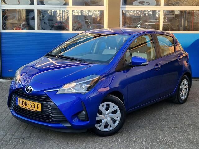 Blauw Gebruikt 2019 Toyota Yaris Connect Style Hatchback | € 10.295 (Goede deal) - Afbeelding 1/4