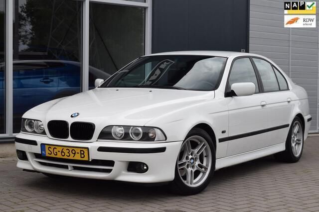 Wit Gebruikt 2003 BMW 525 M Sport Sedan | € 14.999 - Afbeelding 1/4