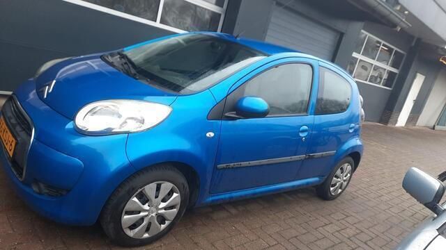 Blauw Gebruikt 2010 Citroën C1 Hatchback | € 2.950 (Eerlijke prijs) - Afbeelding 1/4