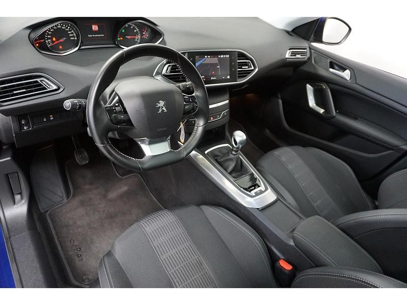 Occasion Peugeot 308 Premium 131 PK (96 kW) 2019 Blauw Stationwagen