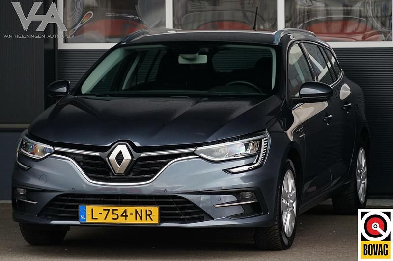 Grijs Gebruikt 2021 Renault Mégane GrandTour Business Stationwagen | € 17.950 (Eerlijke prijs) - Afbeelding 1/4