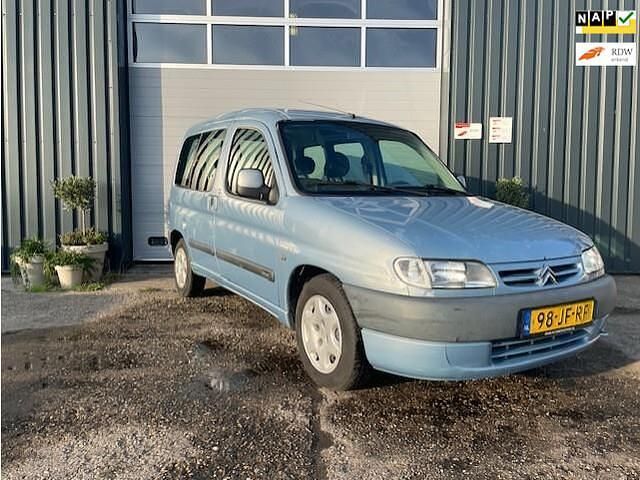 Blauw Gebruikt 2002 Citroën Berlingo MPV | € 1.250 (Goede deal) - Afbeelding 1/4