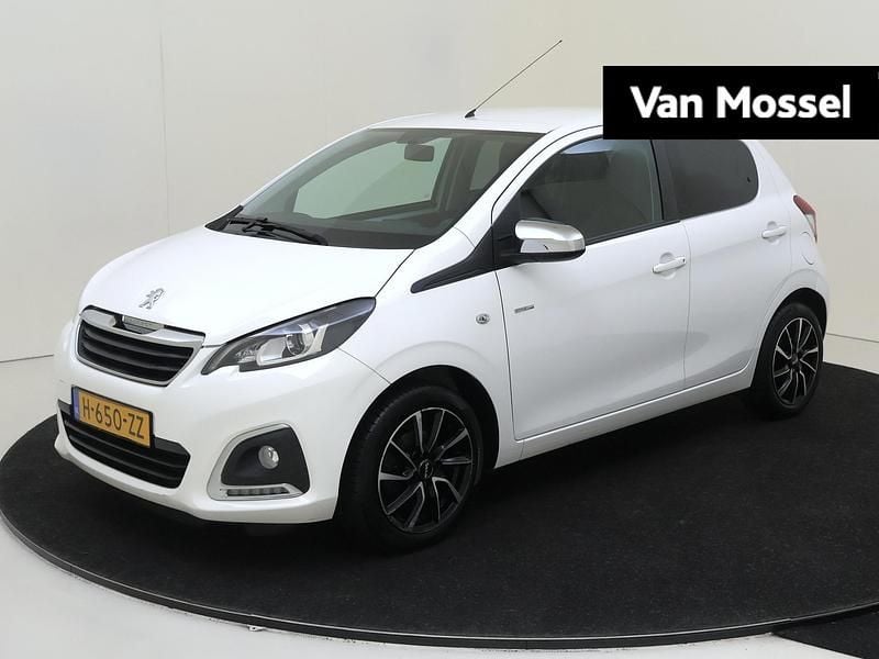 Wit Gebruikt 2020 Peugeot 108 Style Hatchback | € 9.940 (Eerlijke prijs) - Afbeelding 1/4