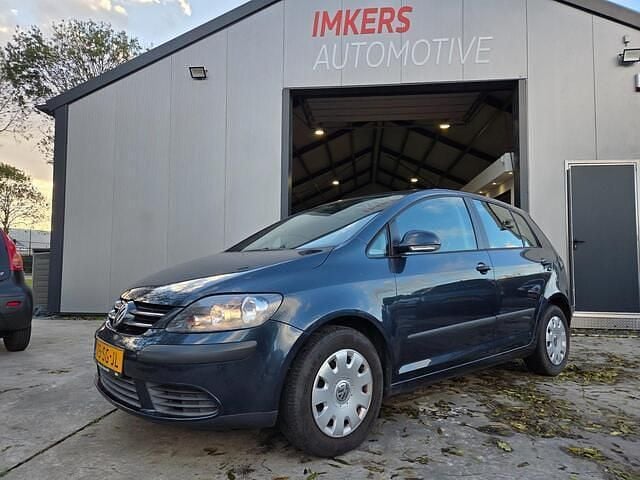 Grijs Gebruikt 2006 VW Golf Plus Comfortline MPV | € 2.499 (Eerlijke prijs) - Afbeelding 1/4