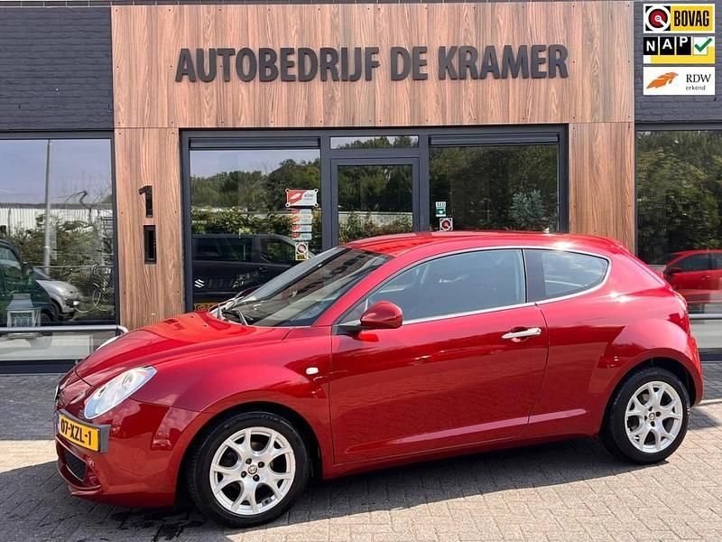 Hatchback Gebruikt 2012 Alfa Romeo MiTo Distinctive Hatchback | € 3.650 (Eerlijke prijs) - Afbeelding 1/4