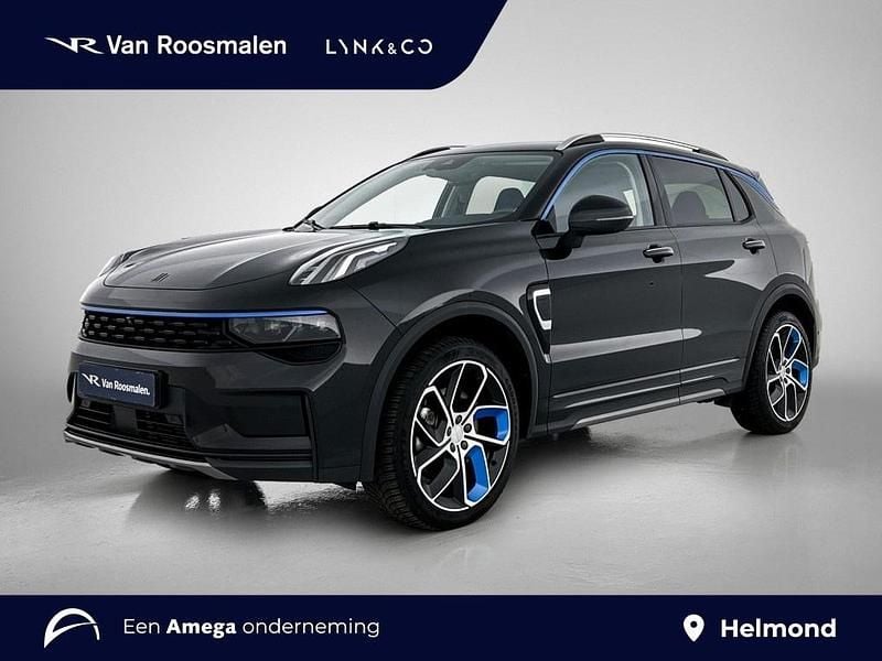 Zwart, metallic lak Gebruikt 2022 Lynk & Co 01 SUV | € 24.750 (Eerlijke prijs) - Afbeelding 1/3
