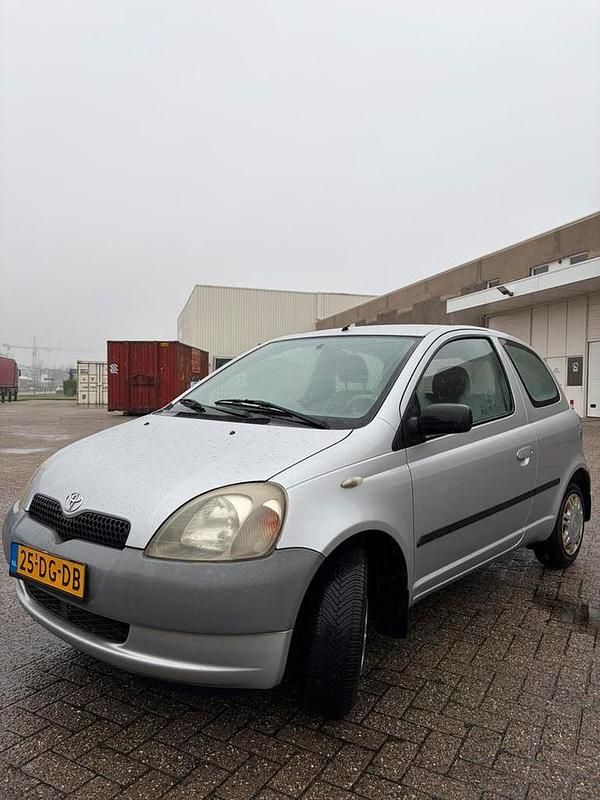 Occasion Toyota Yaris 68 PK (50 kW) 1999