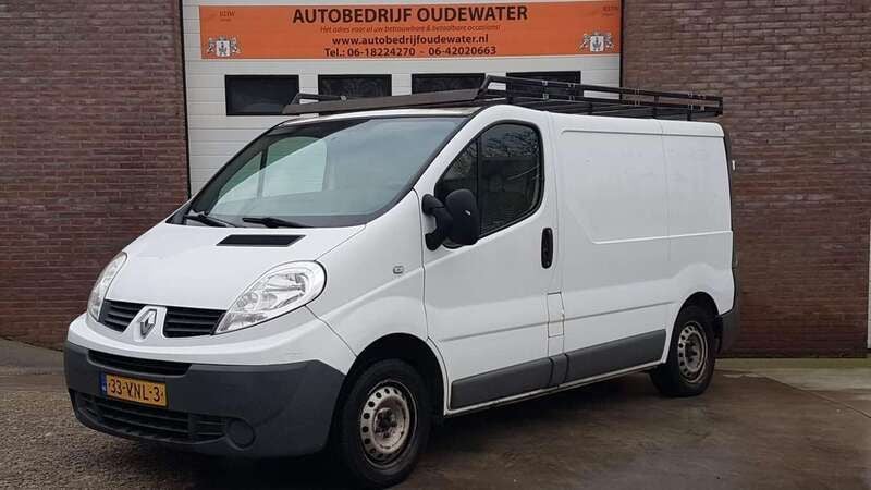 Wit Gebruikt 2008 Renault Trafic MPV | € 2.995 (Iets duurder) - Afbeelding 1/4
