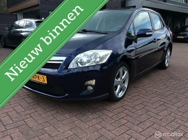 Blauw Gebruikt 2010 Toyota Auris Executive Hatchback | € 6.999 (Eerlijke prijs) - Afbeelding 1/4