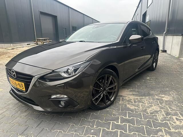 Bruin Gebruikt 2014 Mazda 3 Hatchback | € 8.950 (Super prijs) - Afbeelding 1/4