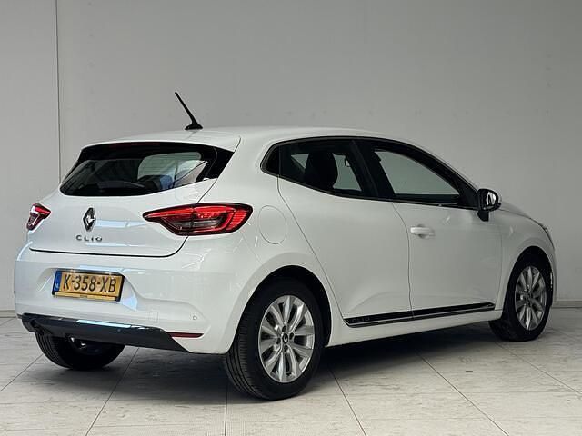 Occasion Renault Clio V Intens 91 PK (66 kW) 2021 Wit Hatchback
