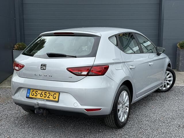 Occasion Seat Leon Style 123 PK (90 kW) 2014 Grijs Hatchback