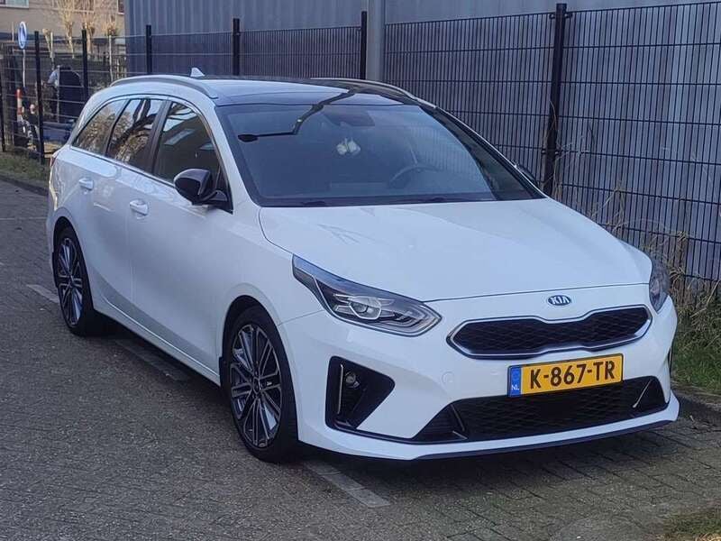 Wit Gebruikt 2021 Kia Ceed Sportswagon Stationwagen | € 28.850 - Afbeelding 1/4