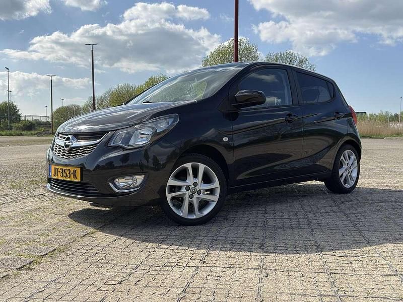 Zwart Occasion 2015 Opel Karl Cosmo Hatchback | € 9.000 (Iets duurder) - Afbeelding 1/4