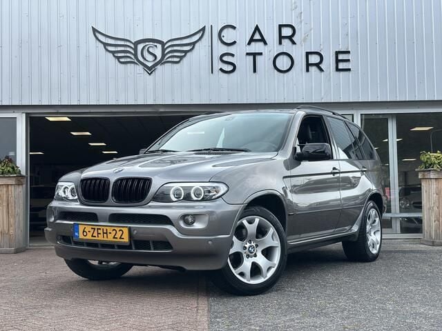 Grijs, metallic lak Gebruikt 2005 BMW X5 Executive SUV | € 7.950 (Eerlijke prijs) - Afbeelding 1/4