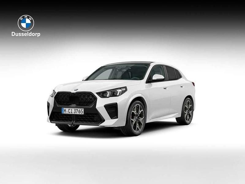Wit Nieuw 2025 BMW X2 SUV | € 71.173 (Eerlijke prijs) - Afbeelding 1/4