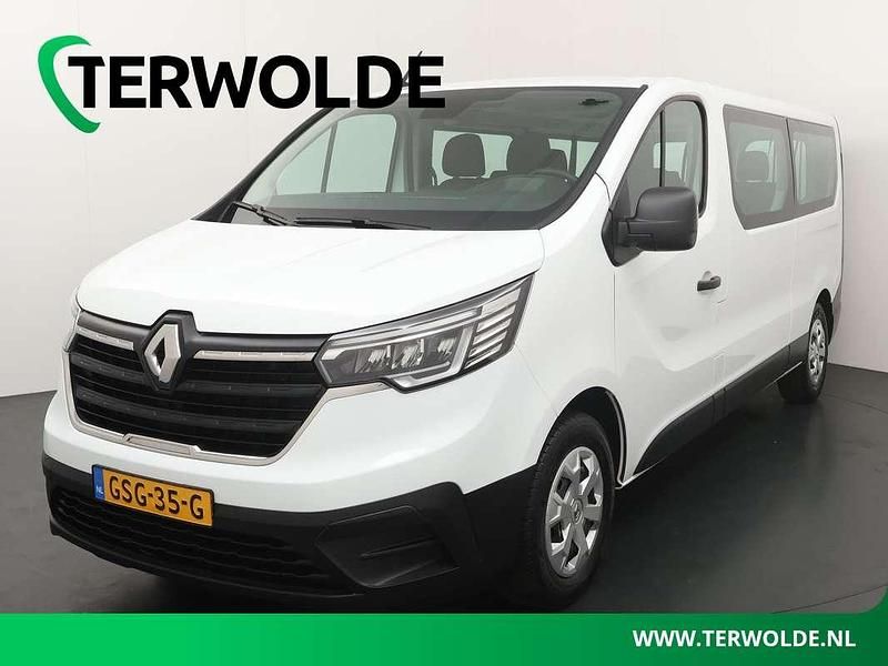 Wit Gebruikt 2023 Renault Trafic Life Van | € 49.900 - Afbeelding 1/4
