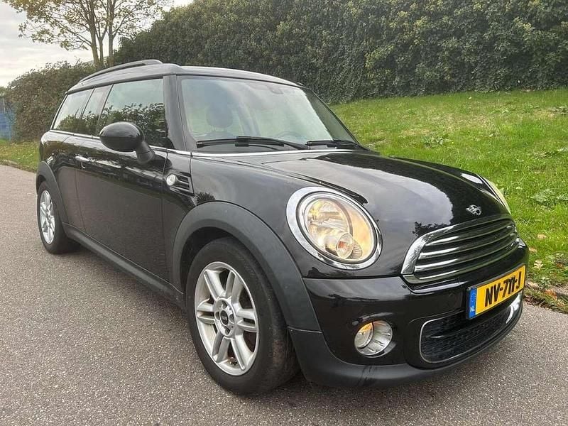 Zwart Gebruikt 2014 Mini One D Clubman Chili Stationwagen | € 4.750 - Afbeelding 1/4