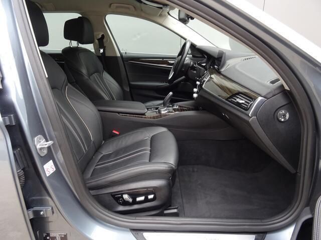 Occasion BMW 530 Executive 252 PK (185 kW) 2018 Grijs Stationwagen