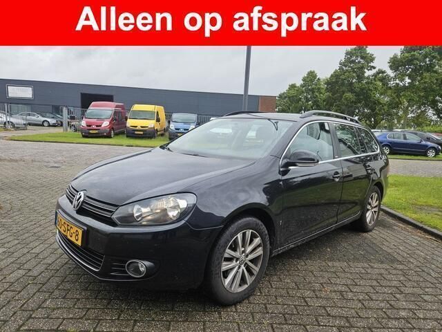 Zwart Gebruikt 2011 VW Golf VI Style Stationwagen | € 4.245 (Eerlijke prijs) - Afbeelding 1/4