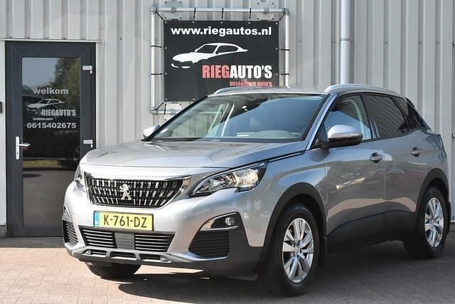 Grijs Gebruikt 2017 Peugeot 3008 GT-line SUV | € 12.950 (Eerlijke prijs) - Afbeelding 1/4