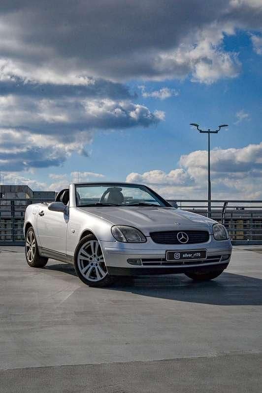 Grijs Gebruikt 1997 Mercedes SLK200 Cabriolet | € 2.000 (Eerlijke prijs) - Afbeelding 1/4
