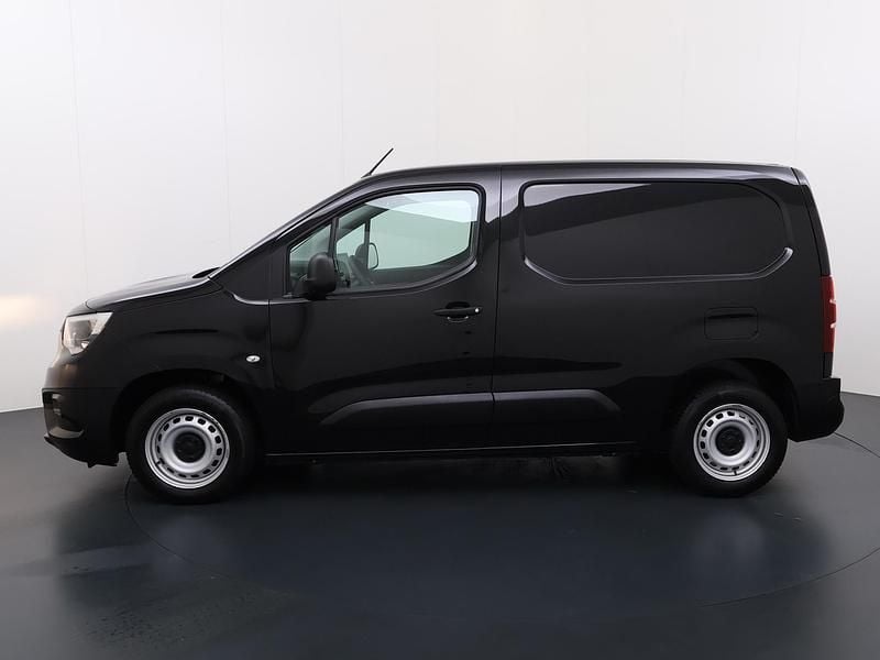 Occasion Opel Combo Edition 102 PK (75 kW) 2022 Zwart MPV