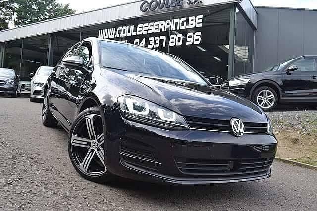 Zwart Occasion 2016 VW Golf Sedan | € 13.488 (Iets duurder) - Afbeelding 1/4