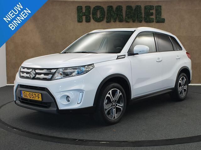 Wit Gebruikt 2015 Suzuki Vitara SUV | € 16.450 (Eerlijke prijs) - Afbeelding 1/4