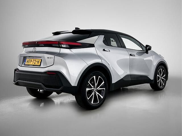 Occasion Toyota C-HR Edition 140 PK (102 kW) 2025 Grijs metallic SUV