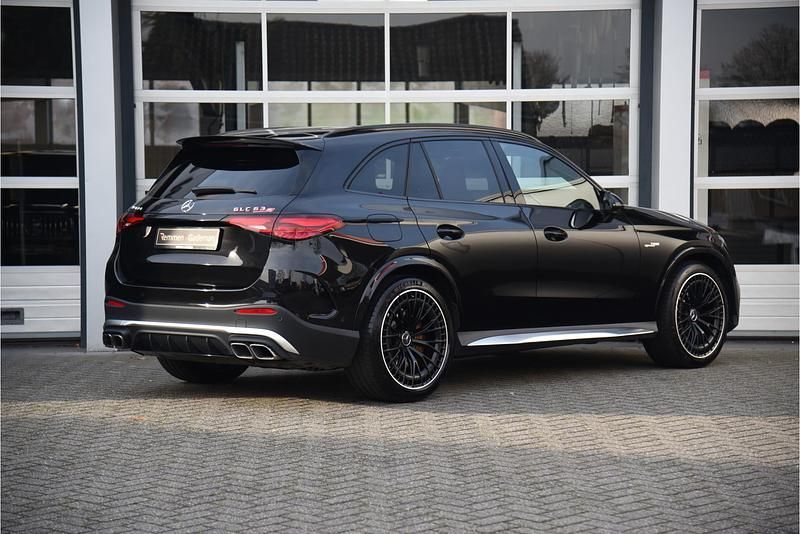 Occasion Mercedes GLC63 AMG AMG 680 PK (500 kW) 2023 Zwart SUV