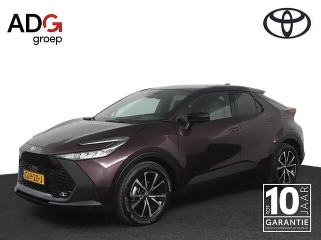 Paars Occasion 2024 Toyota C-HR SUV | € 32.400 (Eerlijke prijs) - Afbeelding 1/4