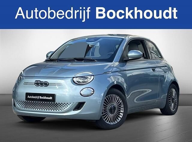 Blauw Gebruikt 2021 Fiat 500e Icon Hatchback | € 16.900 (Eerlijke prijs) - Afbeelding 1/4